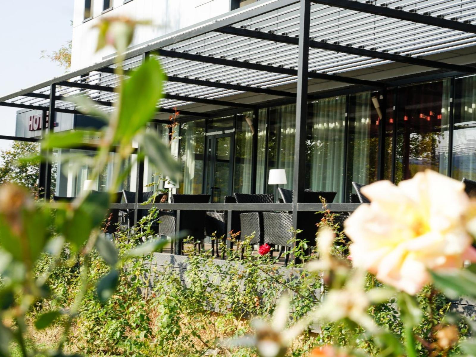 Hotel Criss Bucarest Exterior foto